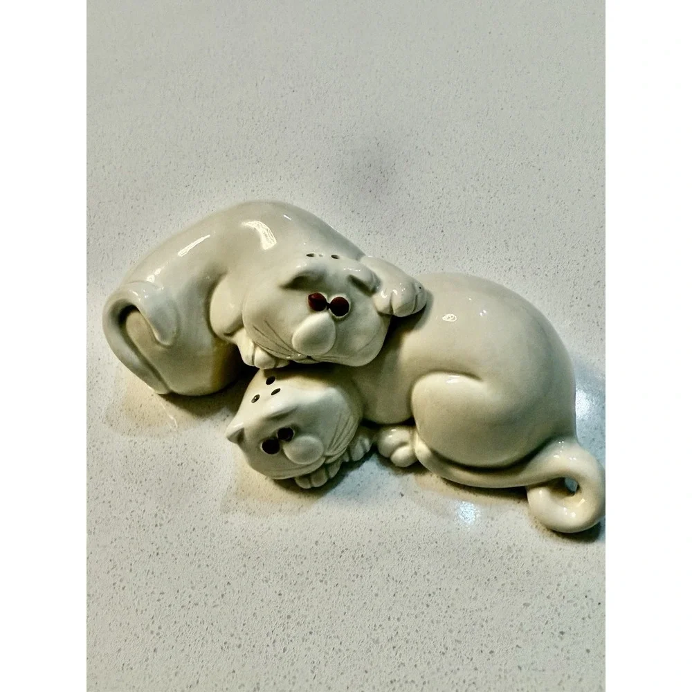 Vtg Fitz And Floyd Cat Nap Salt Pepper Shakers Sleeping‎ Kittens Ceramic